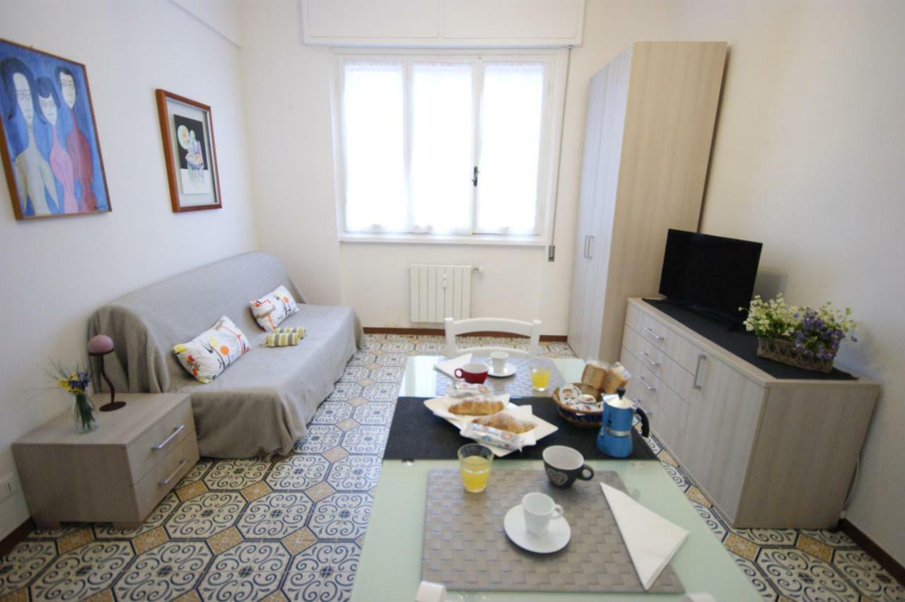 Casa Gli Scogli Apartment Киавари Екстериор снимка