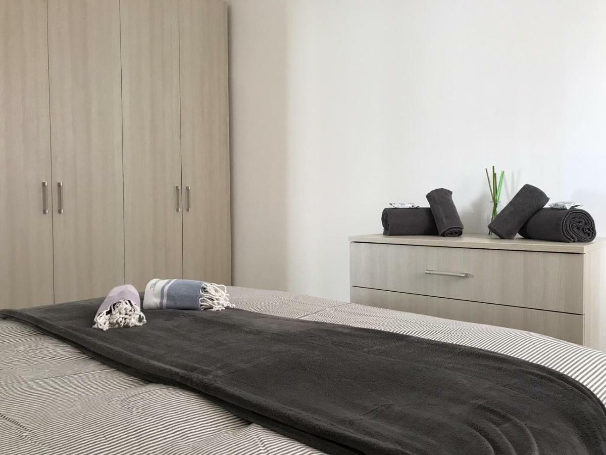 Casa Gli Scogli Apartment Киавари Екстериор снимка